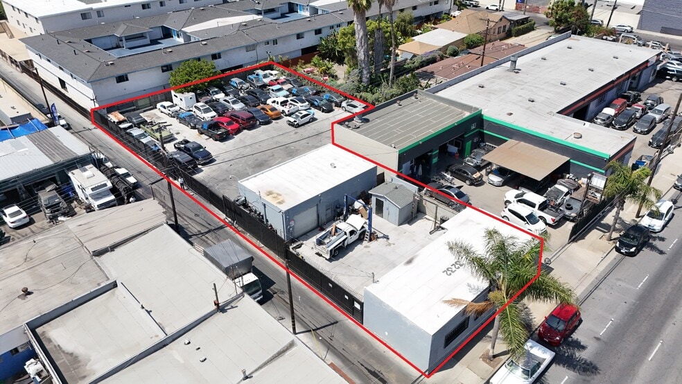 3232 W Rosecrans Ave, Hawthorne, CA à vendre - Photo du bâtiment - Image 2 de 6