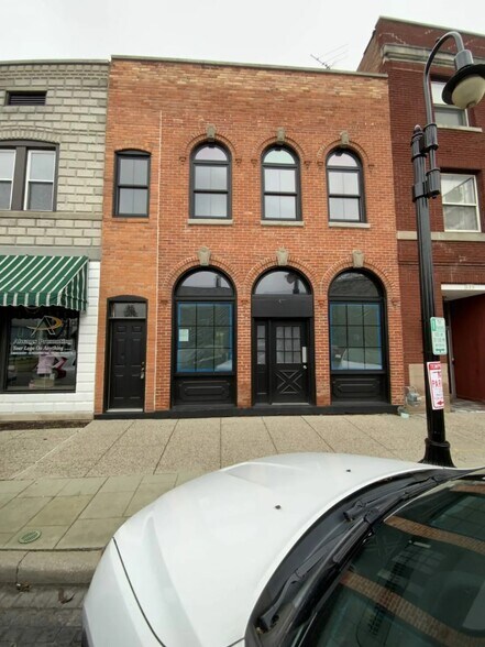 125-129 W Wayne St, Maumee, OH à louer - Photo du bâtiment - Image 3 de 15