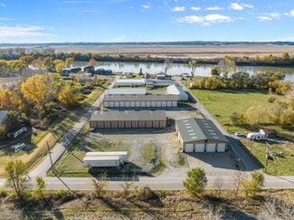 Plus de détails pour 4022 Waterworks Rd, Saint Joseph, MO - Spécialité à vendre