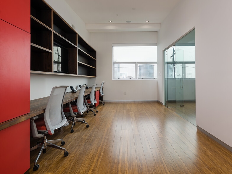 215-237 California St, El Segundo, CA for sale - Building Photo - Image 3 of 31