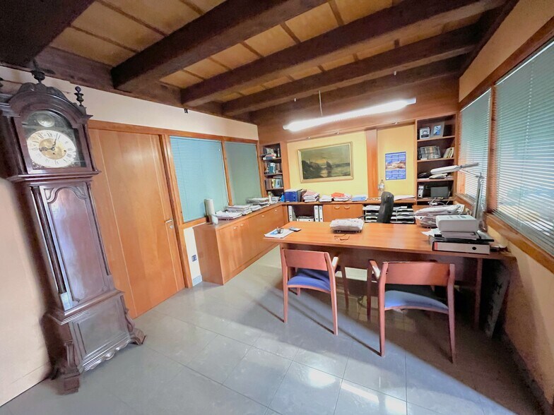 Carrer tras lo Mur, 28, Manlleu, Barcelona for sale - Building Photo - Image 2 of 6