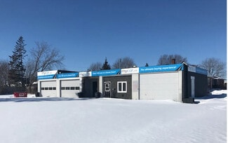 Plus de détails pour 1180 Pitt, Cornwall, ON - Commerce de détail à vendre