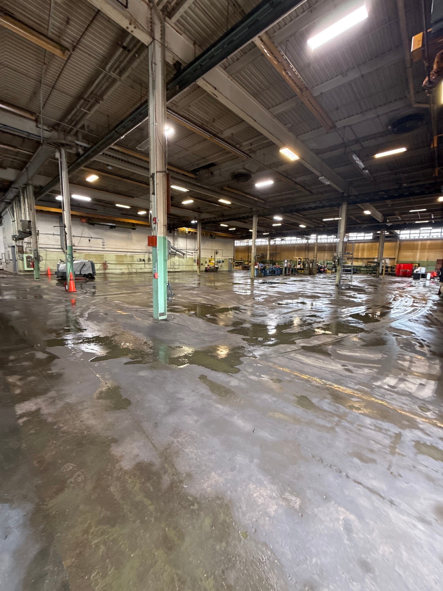 2221 Niagara Falls Blvd, Wheatfield Township, NY for lease Interior Photo- Image 1 of 8