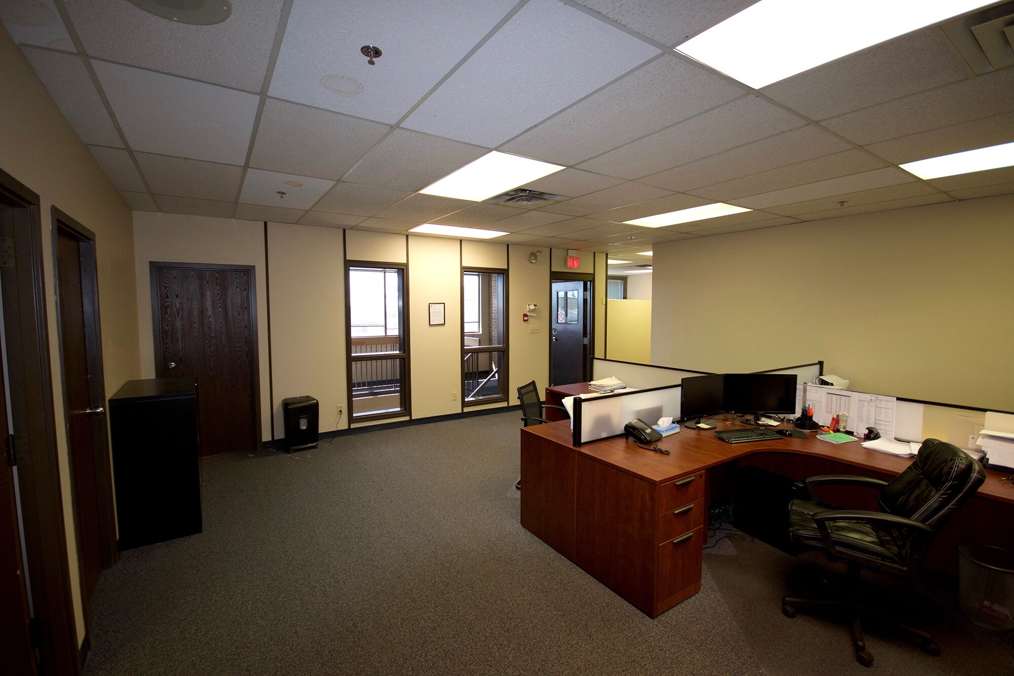 3024 49th Ave SE, Calgary, AB à vendre Photo du bâtiment- Image 1 de 1