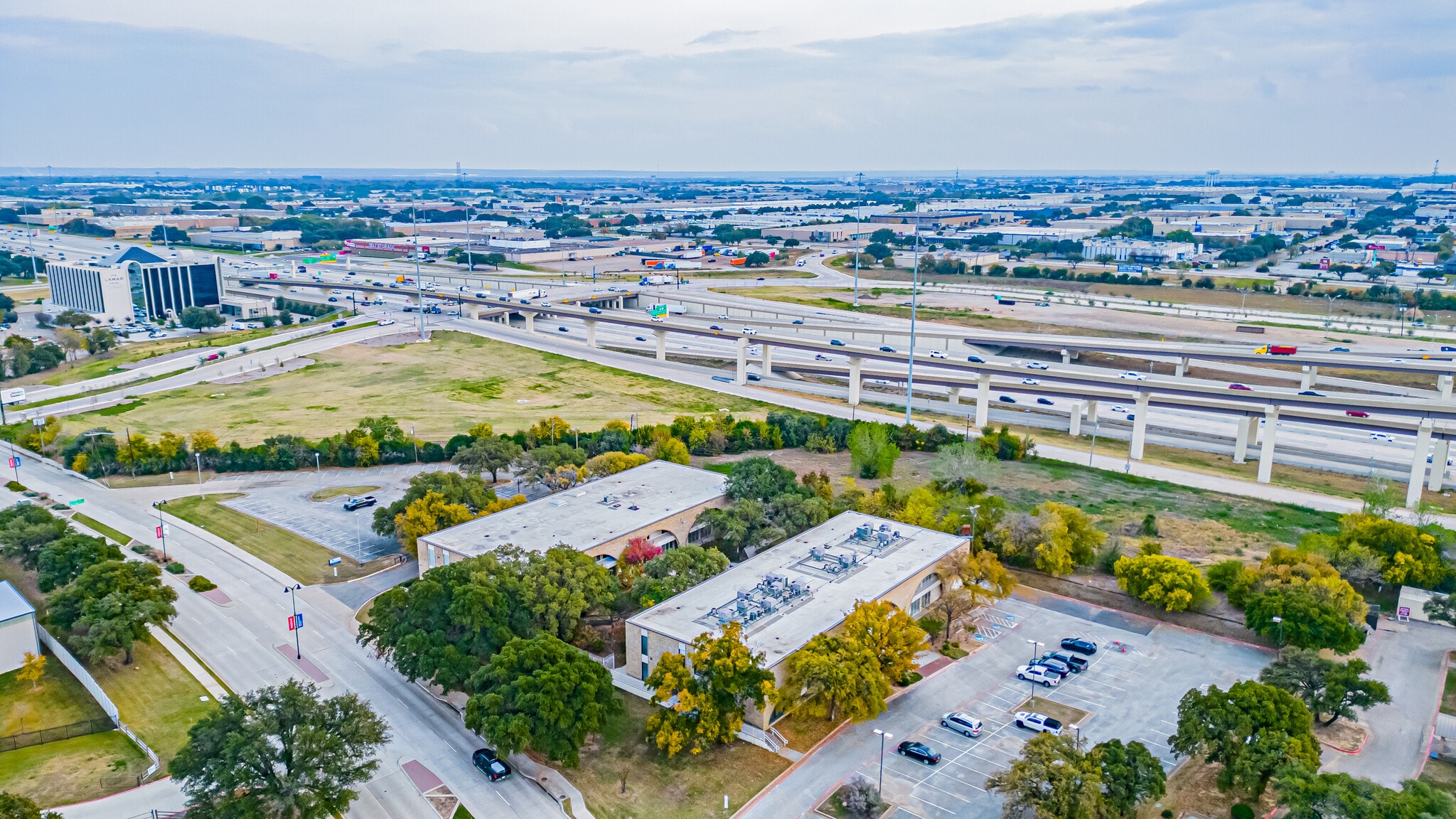 2660 E Lamar Blvd, Arlington, TX for sale Primary Photo- Image 1 of 35