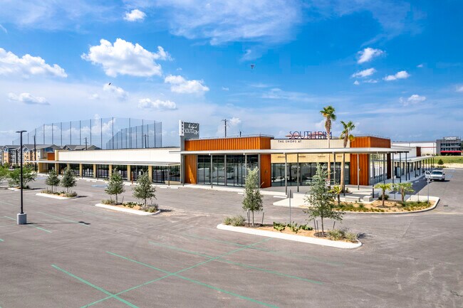 More details for 5311 N Loop 1604 W, San Antonio, TX - Retail for Lease