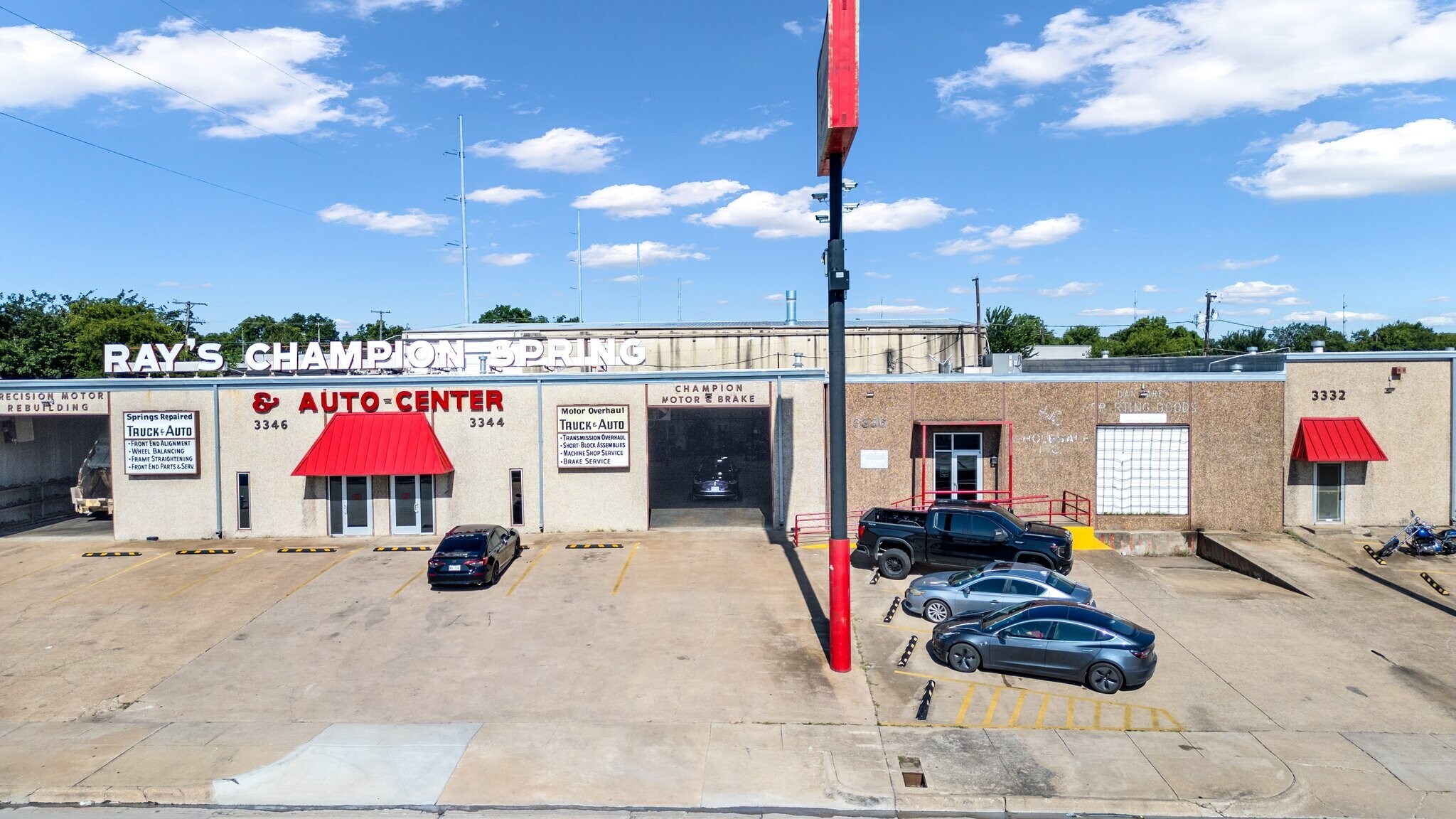 3336 South Fwy, Fort Worth, TX à vendre Photo du bâtiment- Image 1 de 16