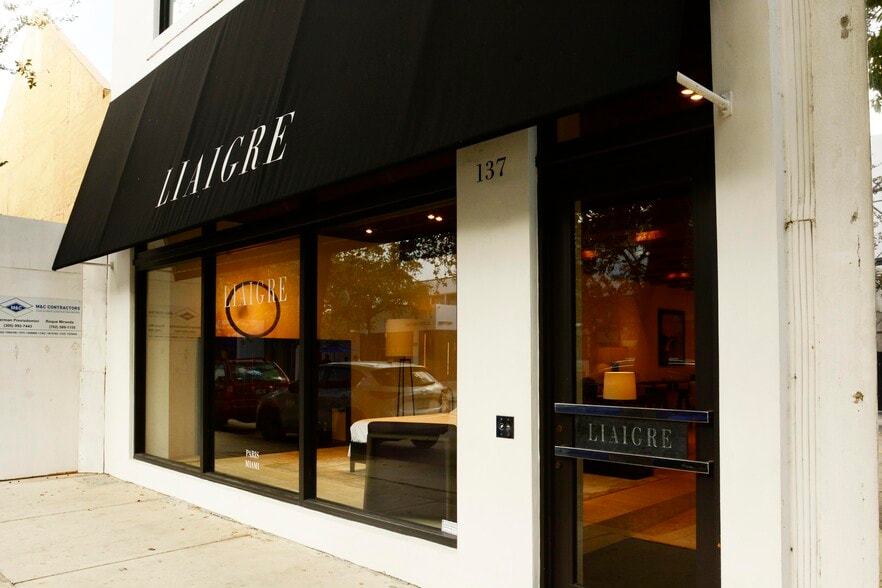 123-139 NE 40th St, Miami, FL for lease - Building Photo - Image 3 of 7