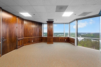 3100 Tower Blvd, Durham, NC à louer Photo intérieure- Image 2 de 6