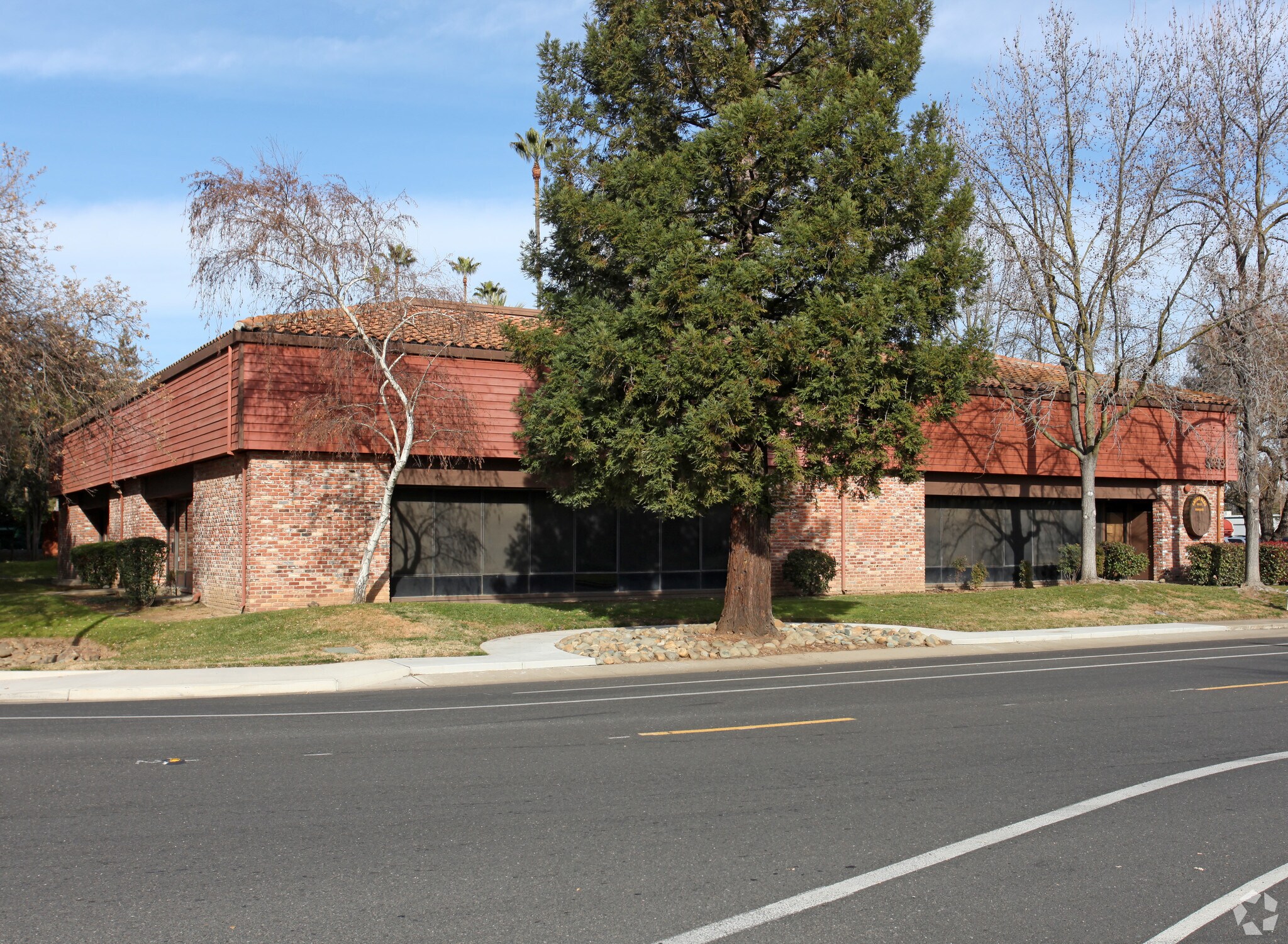 9833 Horn Rd, Sacramento, CA for lease Building Photo- Image 1 of 3