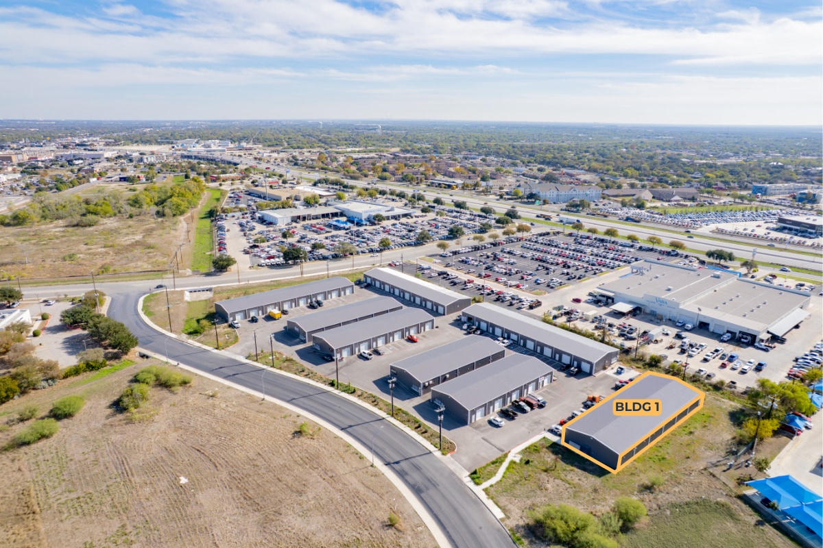 2203 Cascade Pky, San Antonio, TX à louer Photo intérieure- Image 1 de 1