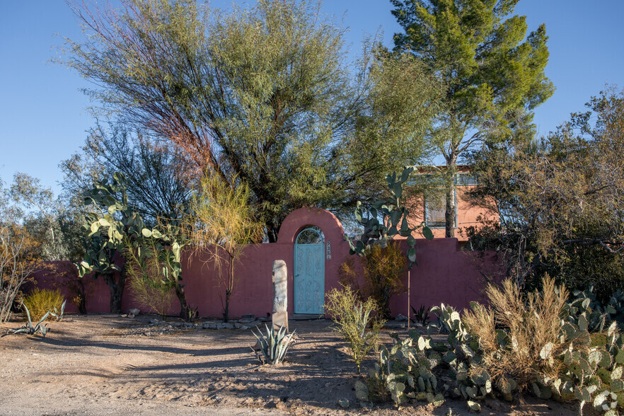 E Award Winning Bed & Breakfast, Tucson, AZ à vendre - Photo principale - Image 1 de 1