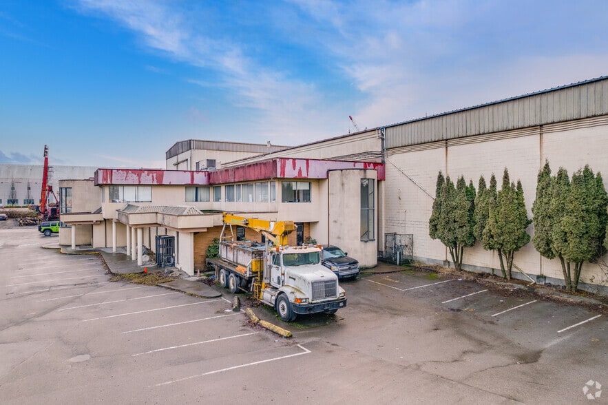 8760 River Rd, Delta, BC à louer - Photo du bâtiment - Image 2 de 4
