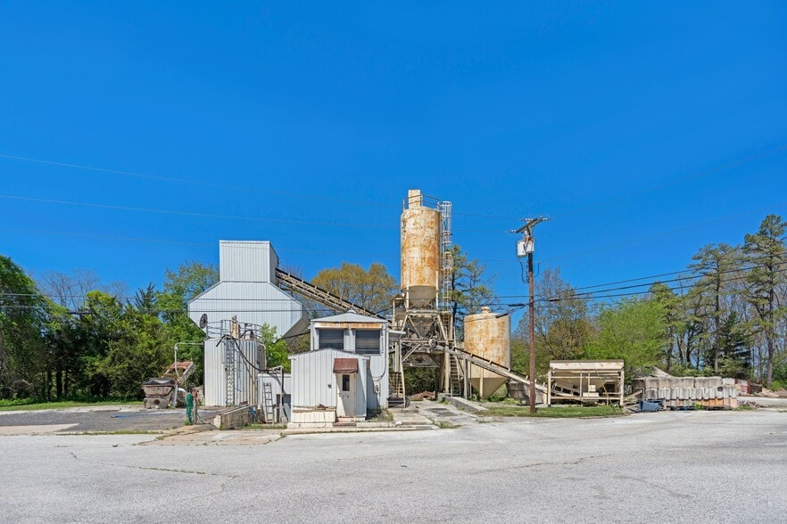 1445 Catawba Ave, Newfield, NJ à vendre - Photo du bâtiment - Image 2 de 78