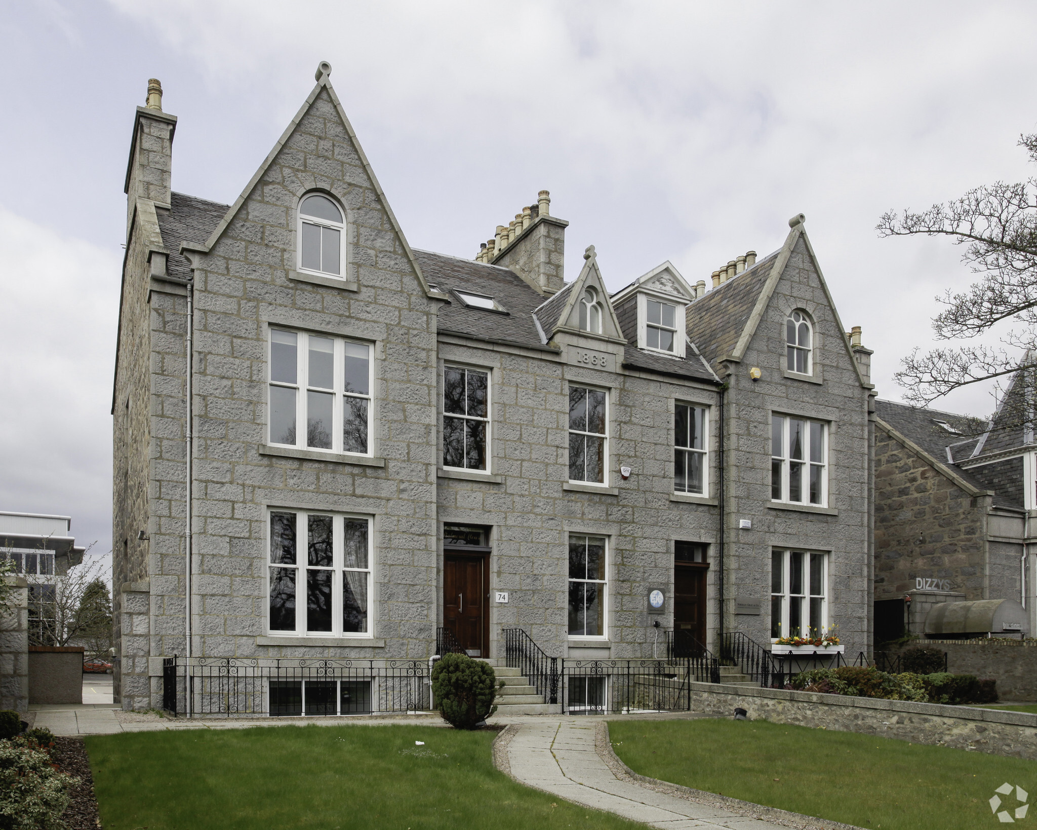 74 Carden Pl, Aberdeen for sale Primary Photo- Image 1 of 1