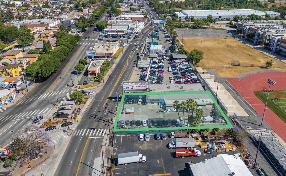 2250 N San Fernando Rd, Los Angeles, CA for sale - Building Photo - Image 1 of 16