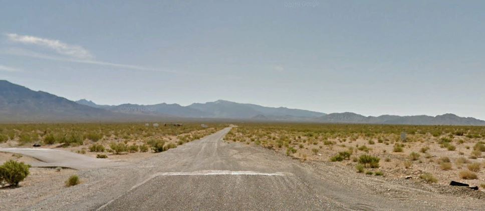 2060 Bell Vista, Pahrump, NV for sale - Primary Photo - Image 1 of 1