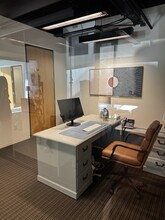 217 E Dickson St, Fayetteville, AR for lease Interior Photo- Image 1 of 5