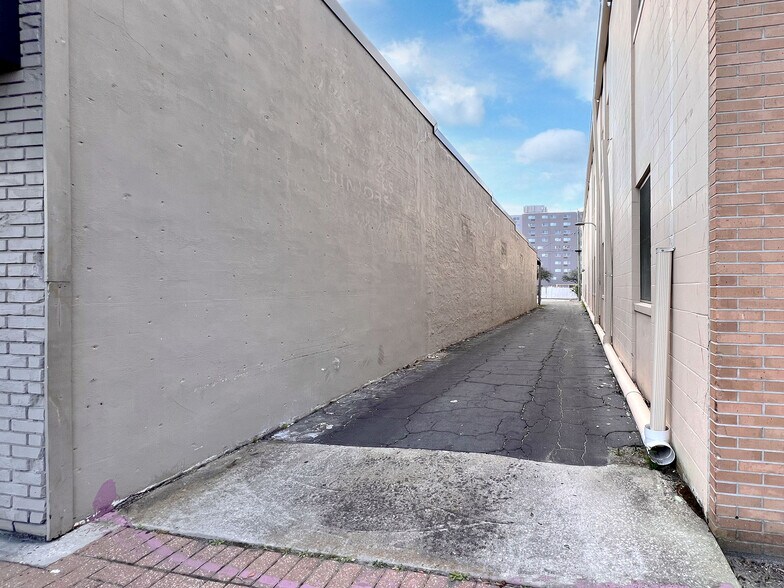 130-132 W Central Ave, Winter Haven, FL à vendre - Photo du bâtiment - Image 3 de 24