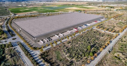 Carrer Teresa Vidal Nolla, 6, Reus, Tarragona for lease Building Photo- Image 1 of 3