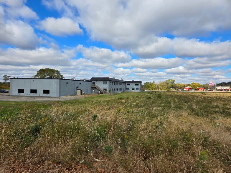 3305 Mn-60, Faribault, MN à vendre - Photo du bâtiment - Image 3 de 15