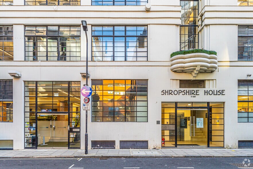 1 Capper St, Londres à louer - Photo du bâtiment - Image 2 de 7