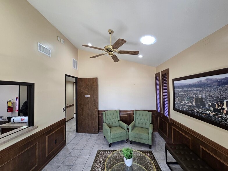 1201 E Schuster Ave, El Paso, TX for lease - Interior Photo - Image 3 of 14