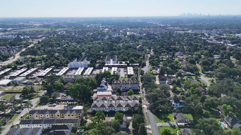 9408-9410 Campbell Rd, Houston, TX à vendre - Photo du bâtiment - Image 2 de 10