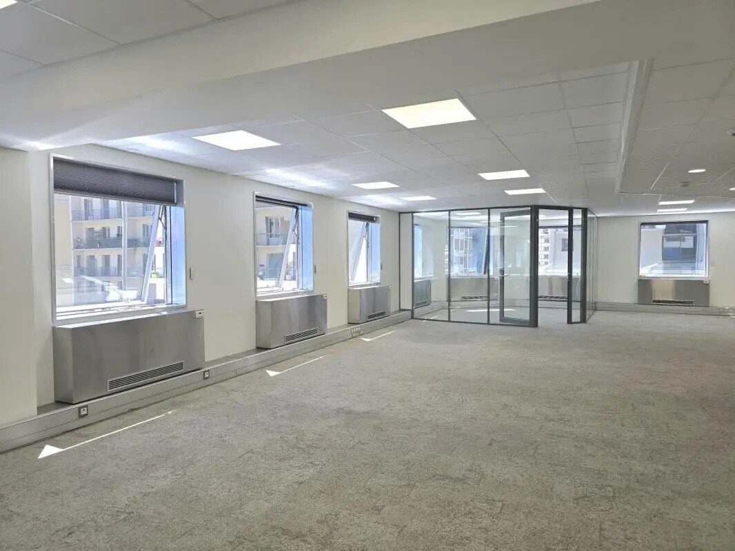 235 Cours Lafayette, Lyon, RHO 69006 - - - Interior Photo - Image 1 of 6