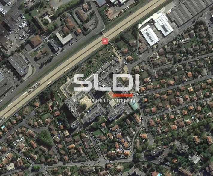 Local d'activités dans Villefranche-sur-Saône à vendre - Aérien - Image 2 de 2