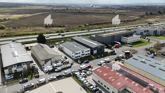 Plus de détails pour 13 Chemin Des Boeufs, Méry-sur-Oise - Local d'activités à louer