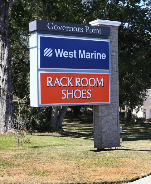 2110 Apalachee Pky, Tallahassee, FL à vendre - Photo du bâtiment - Image 3 de 7