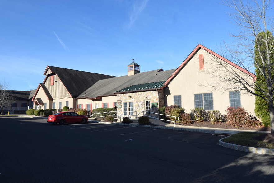 1456 Ferry Rd, Doylestown, PA for sale - Building Photo - Image 3 of 4