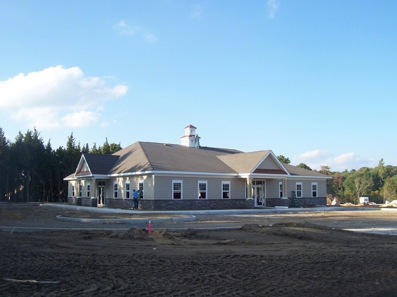 345 E Main St, Tuckerton, NJ for sale - Primary Photo - Image 1 of 3