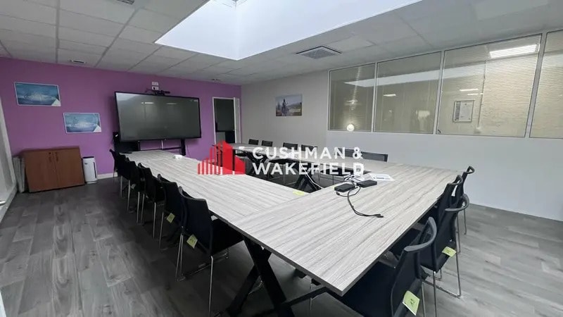 15 Rue Boudeville, Toulouse for sale - Interior Photo - Image 3 of 10