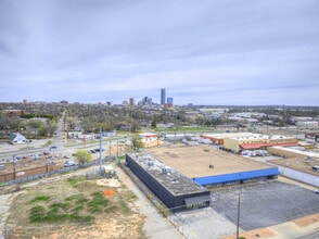 912 N Pennsylvania Ave, Oklahoma City, OK for lease Interior Photo- Image 2 of 12