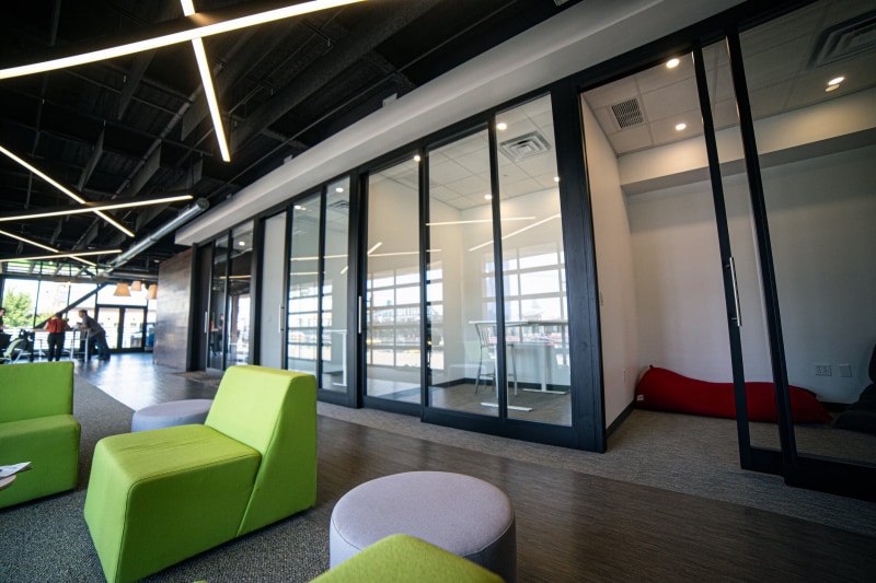 301 Ohio St, Buffalo, NY for lease - Interior Photo - Image 3 of 20