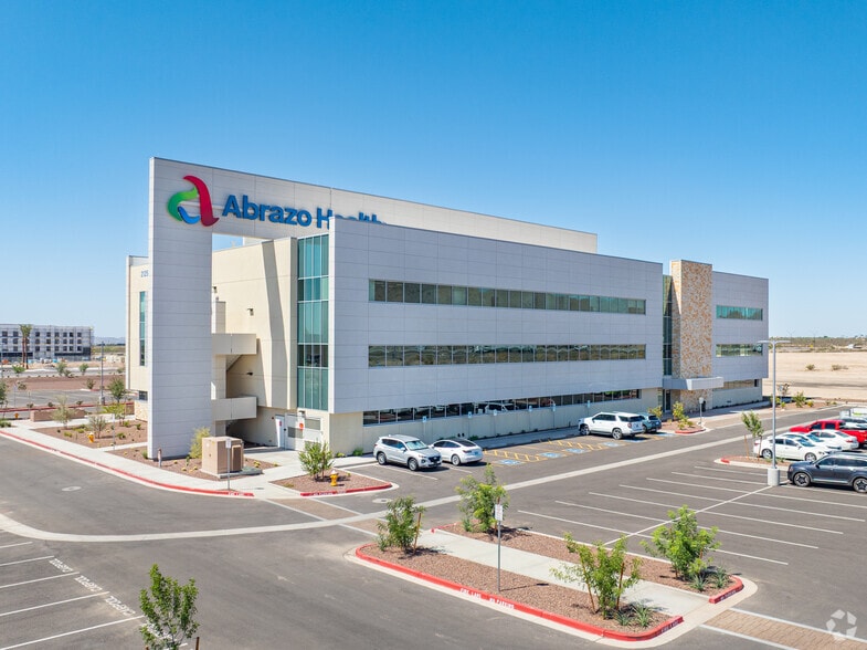 21250 W Roosevelt St, Buckeye, AZ à louer - Photo du bâtiment - Image 3 de 6