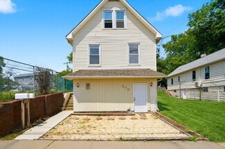 Plus de détails pour 275 Laurence Pky, South Amboy, NJ - Multi-résidentiel à vendre