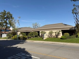 More details for 1800 Westwind Dr, Bakersfield, CA - Office for Lease