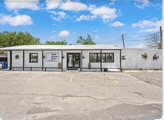 Plus de détails pour 1000 S 7th St, Walters, OK - Commerce de détail à vendre