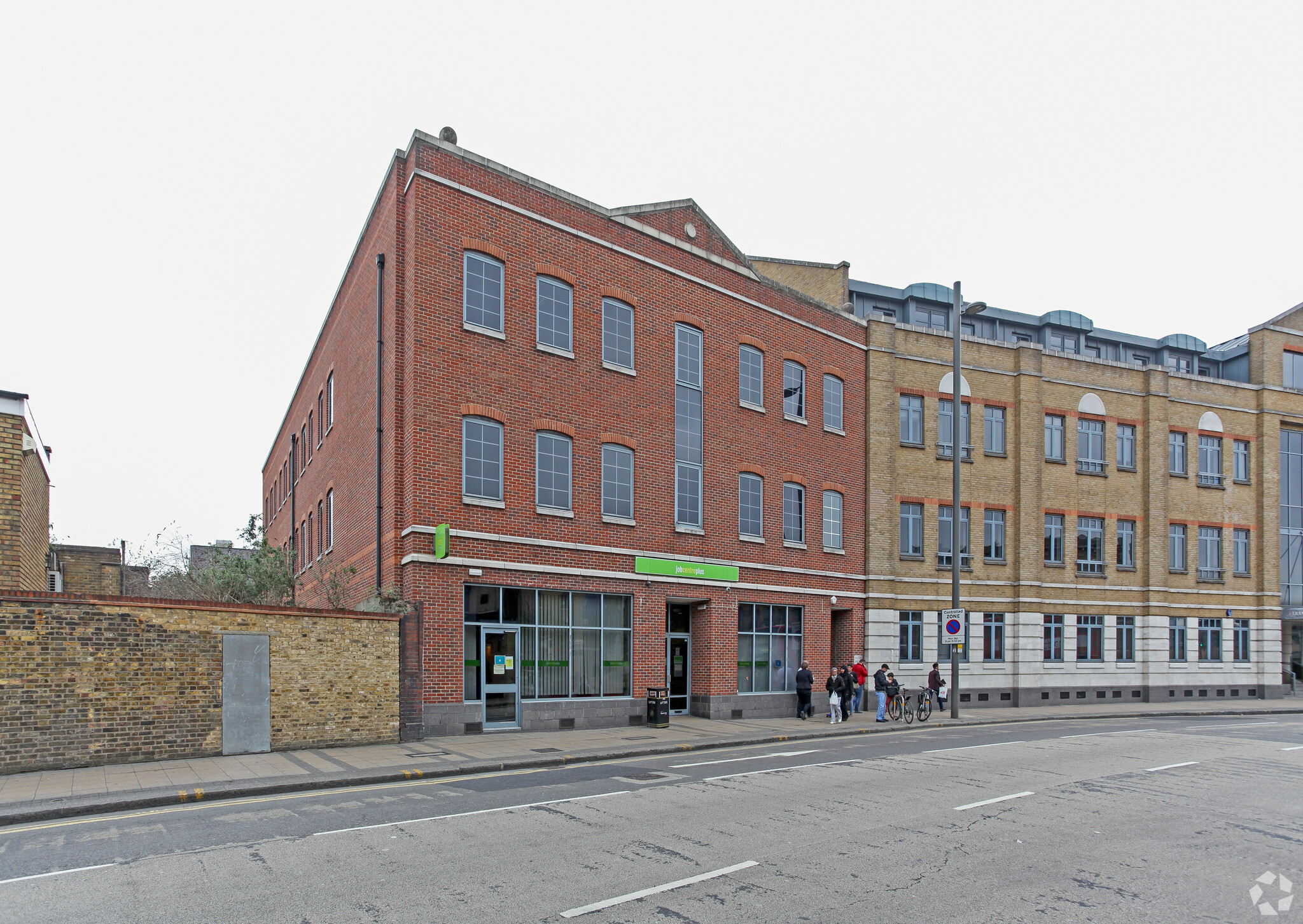 1 Tramway Ave, London à vendre Photo principale- Image 1 de 1