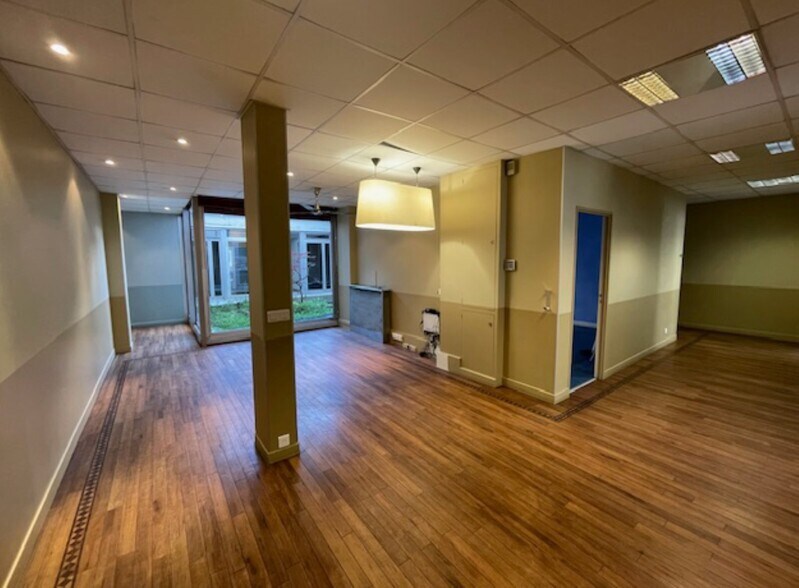 24 Avenue Villemain, Paris à vendre - Photo du bâtiment - Image 2 de 32