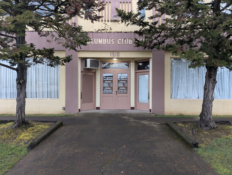 725 Shipping St NE, Salem, OR à vendre - Photo du bâtiment - Image 2 de 22