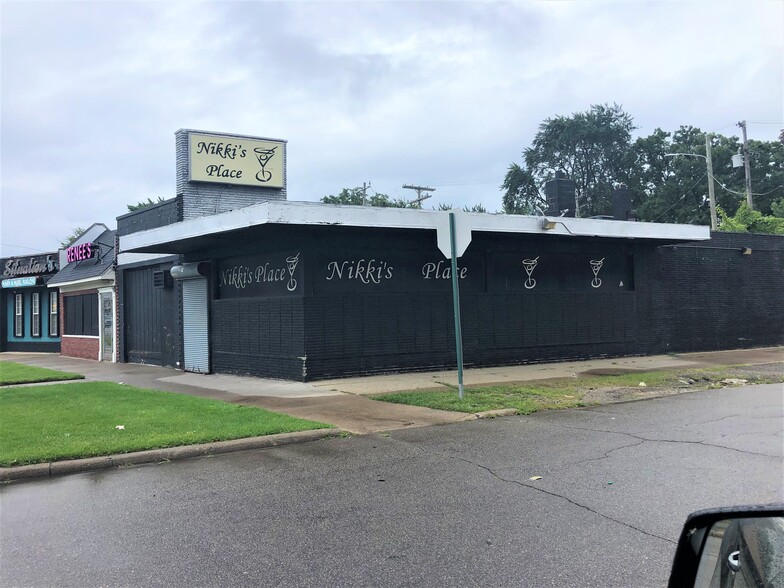 17200 Harper Ave, Detroit, MI for sale - Primary Photo - Image 1 of 1