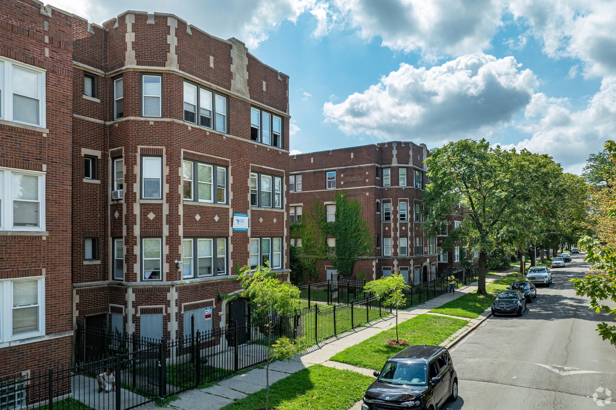 7919 S Maryland Ave, Chicago, IL for sale Primary Photo- Image 1 of 10