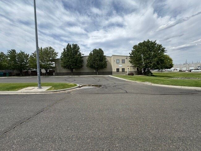 More details for 2900 Sutherland Dr, Union Gap, WA - Industrial for Lease