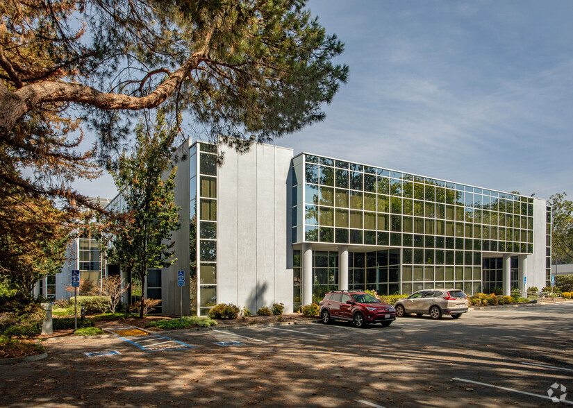 2160 Lundy Ave, San Jose, CA for lease - Building Photo - Image 2 of 4