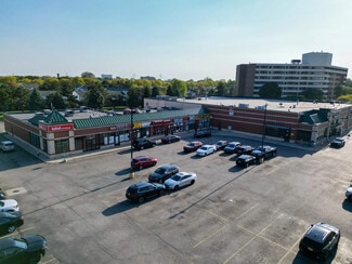 Plus de détails pour 1101-1131 W Warren Ave, Detroit, MI - Commerce de détail à louer