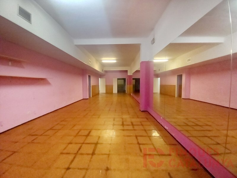 Carrer del Doctor Ferran, 26, Salt, Gerona for sale Primary Photo- Image 1 of 2